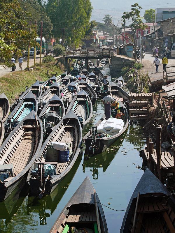 Burma III-040-Seib-2014.jpg - ditto (Photo by Roland Seib)